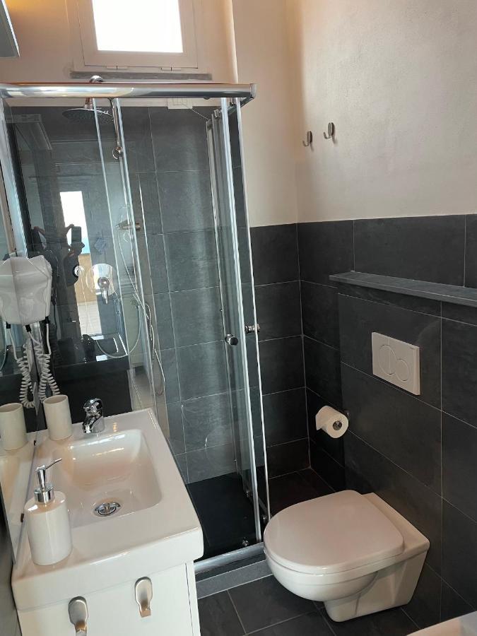 Agriturismo "I Castellari" Pietra Ligure Eksteriør billede