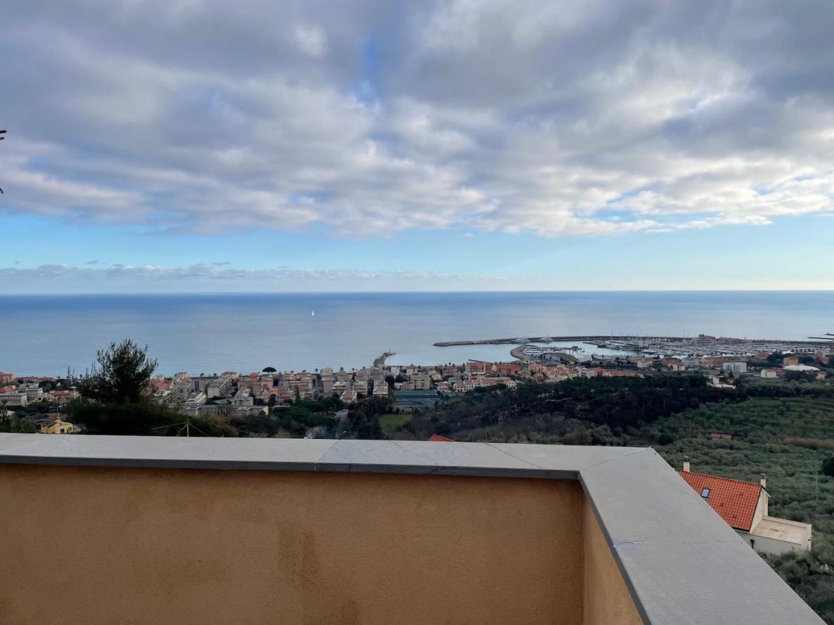 Agriturismo "I Castellari" Pietra Ligure Eksteriør billede