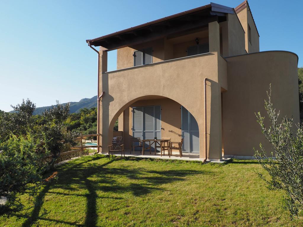 Agriturismo "I Castellari" Pietra Ligure Eksteriør billede
