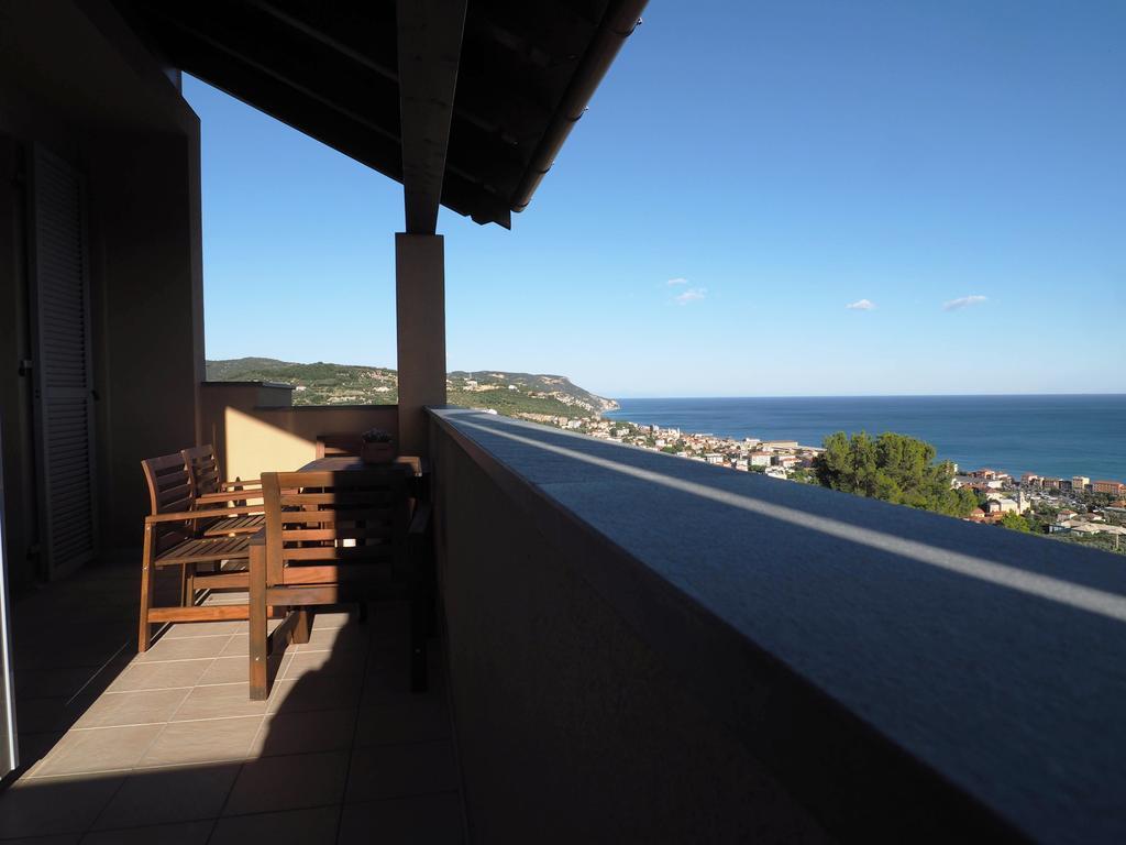 Agriturismo "I Castellari" Pietra Ligure Eksteriør billede