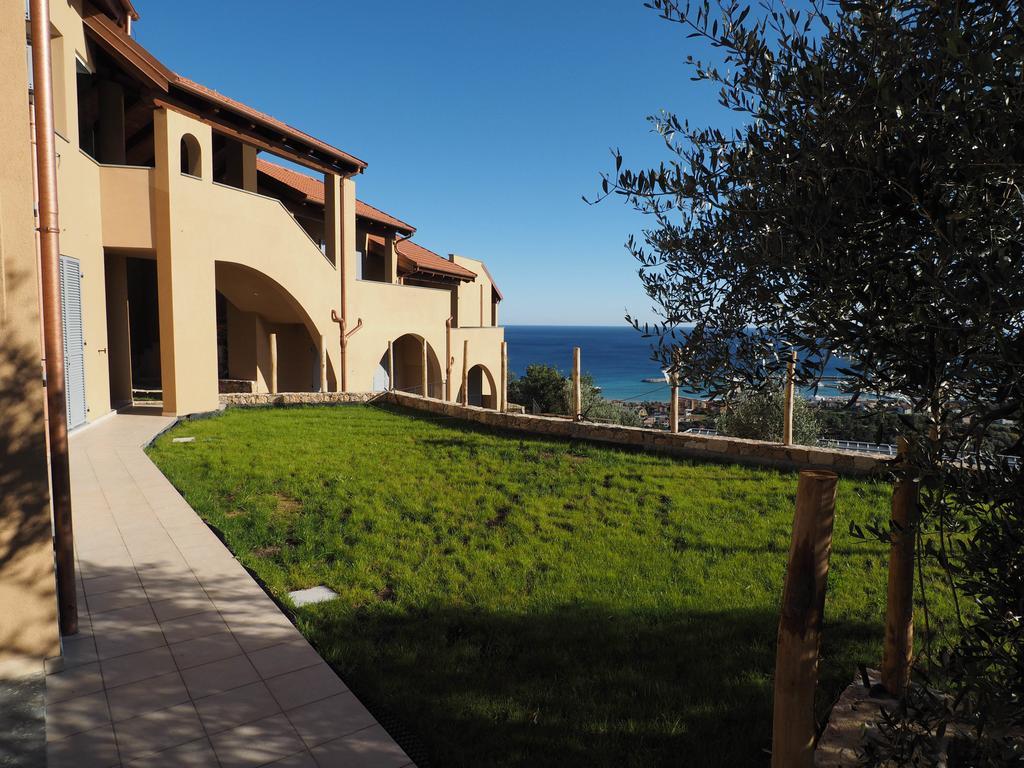 Agriturismo "I Castellari" Pietra Ligure Eksteriør billede