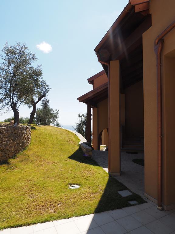 Agriturismo "I Castellari" Pietra Ligure Eksteriør billede