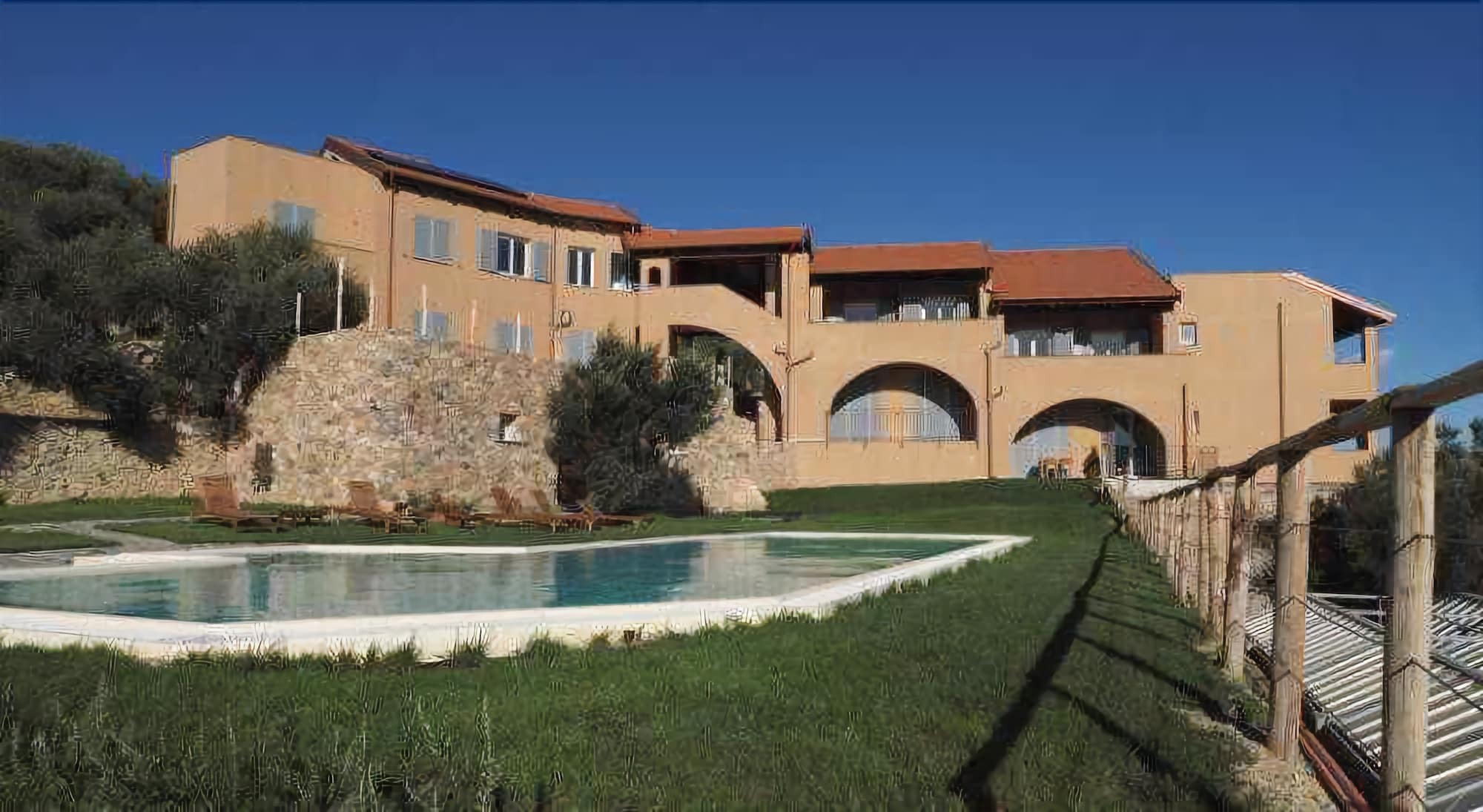 Agriturismo "I Castellari" Pietra Ligure Eksteriør billede